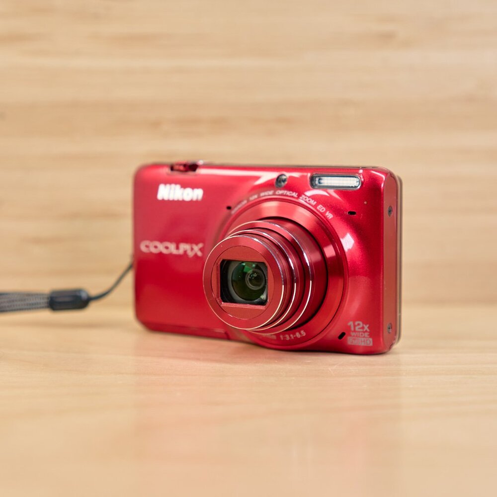 Nikon COOLPIX S6500 Digital Camera Red 16.0MP 12x Optical Zoom Tested Works